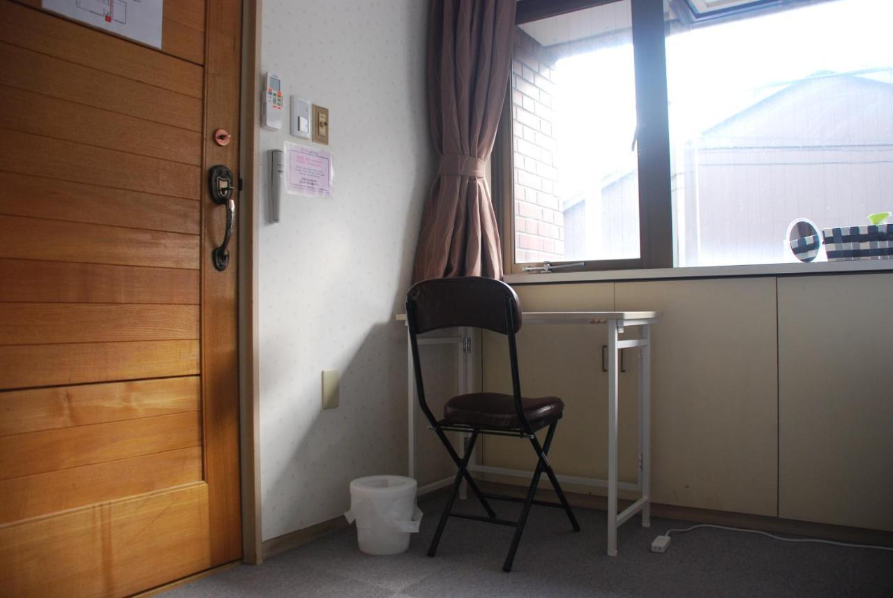 Tiny Guesthouse Umekoji 梅小路 Kioto Zewnętrze zdjęcie